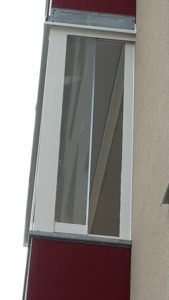 CABAL Moravia s.r.o. - zasklení pololodžie