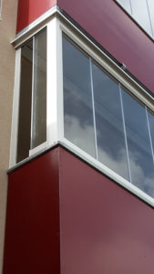 CABAL Moravia s.r.o. - zasklení pololodžie