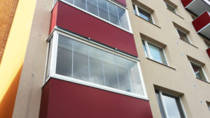 CABAL Moravia s.r.o. - zasklení pololodžie