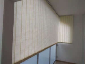 CABAL bezrámové zasklení AluFlexi