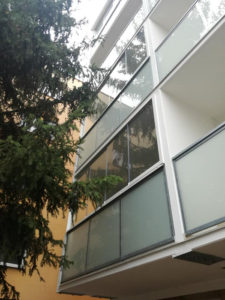 CABAL bezrámové zasklení AluFlexi