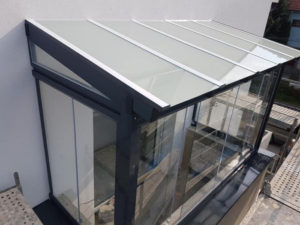 CABAL zasklívání balkonů