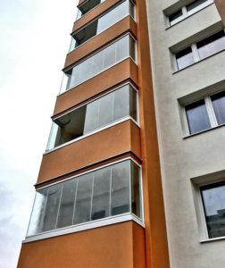 zasklívání lodžií CABAL - OPTIMI