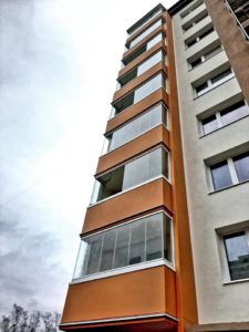 zasklívání lodžií CABAL - OPTIMI