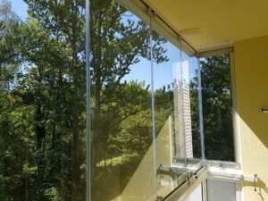 CABAL Moravia s.r.o. - bezrámové zasklení AluVista