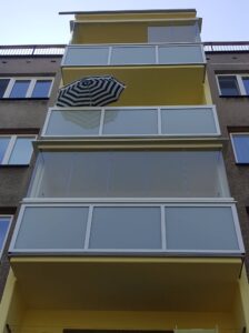 CABAL Moravia s.r.o. - bezrámové zasklení AluVista