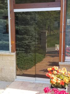 CABAL Moravia s.r.o., zasklení terasy bezrámovým systémem AluFlexi