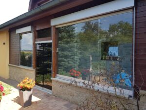 CABAL Moravia s.r.o., zasklení terasy bezrámovým systémem AluFlexi