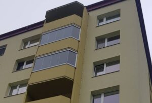 CABAL bezrámové zasklení Jedovnice