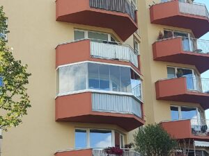 CABAL zasklívání lodžií a balkonů