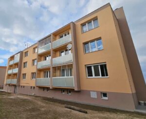 CABAL Moravia s.r.o. zábradlí+zasklení lodžie