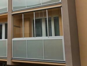 CABAL Moravia s.r.o. zábradlí+zasklení lodžie